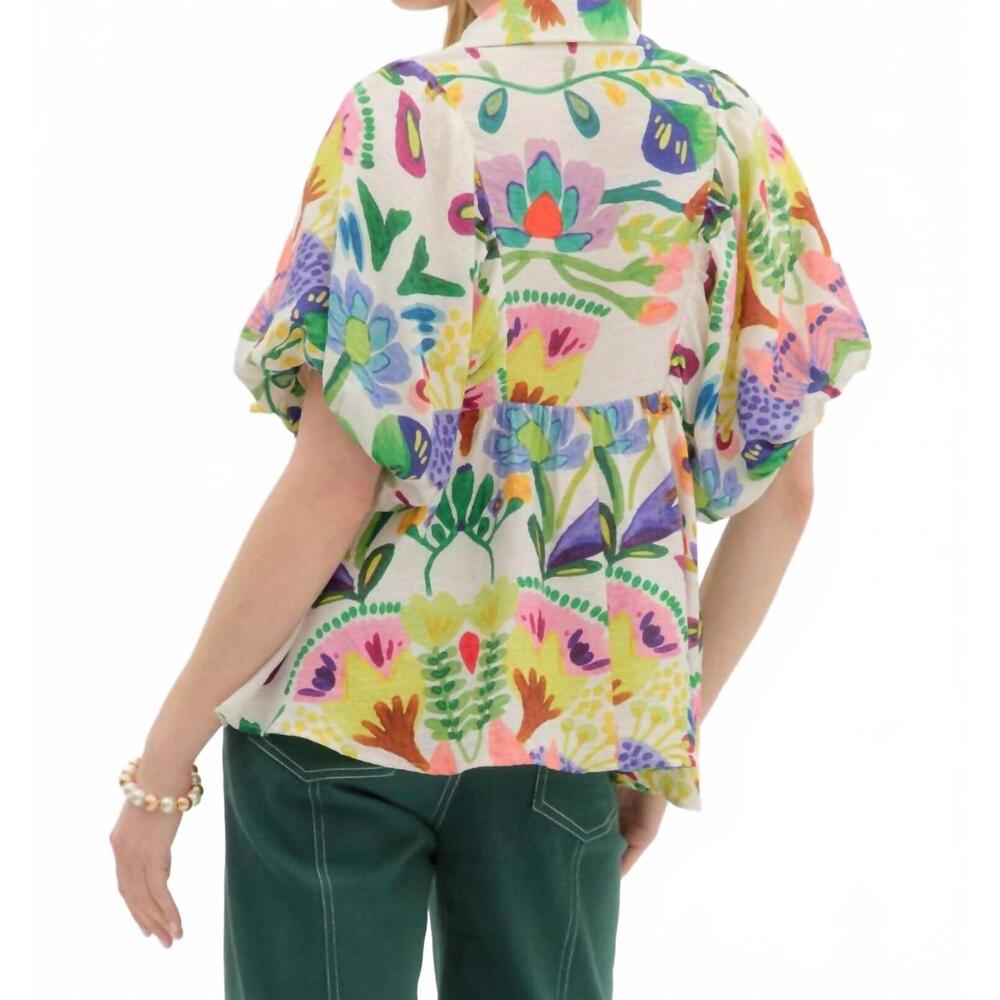 NEW ENTRO floral smocked collar bubble sleeve top in multi - Picture 3 of 8